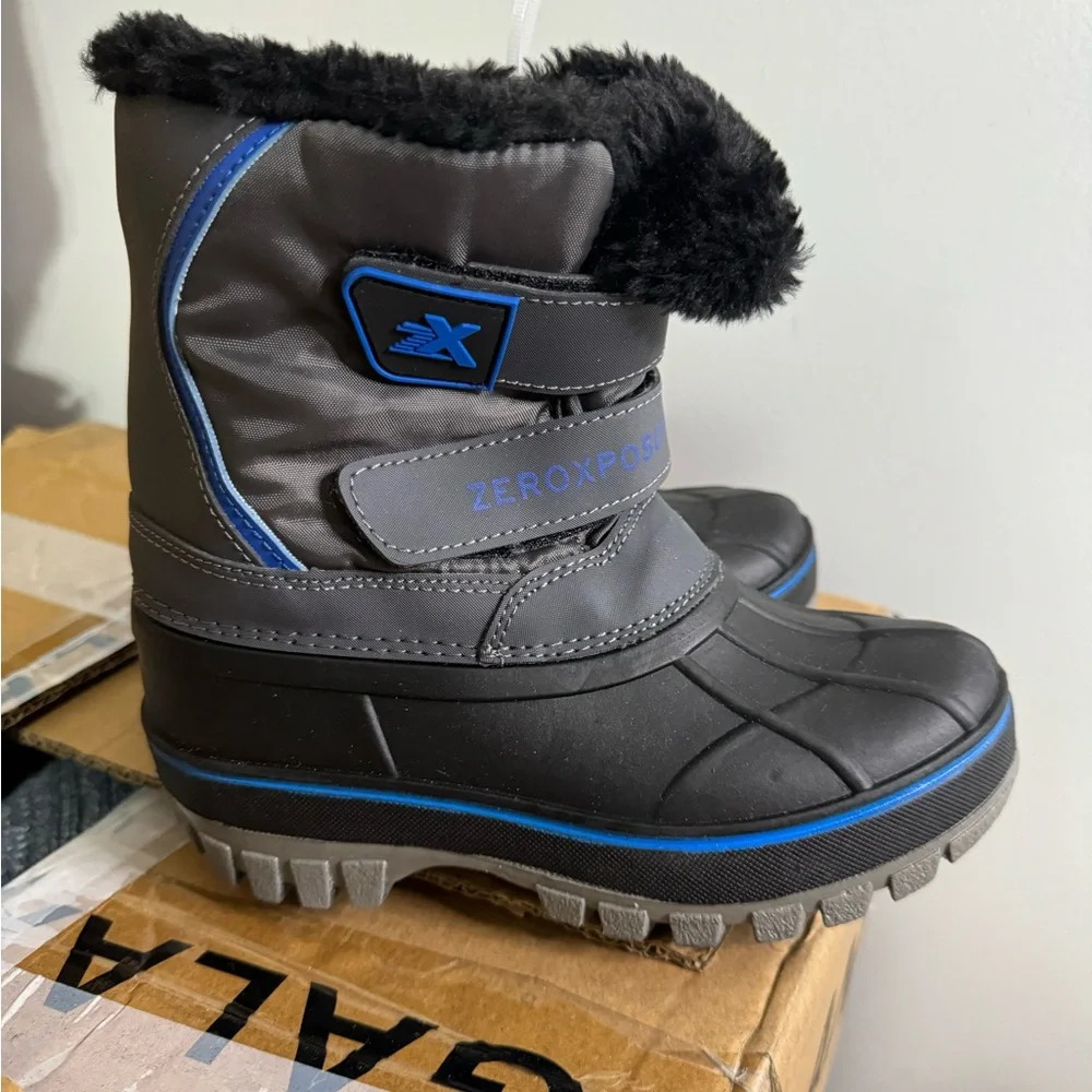 NWT Zeroxposur Storm Snow Boots
